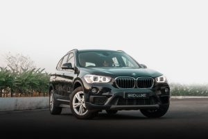 BMW iX4 electric SUV